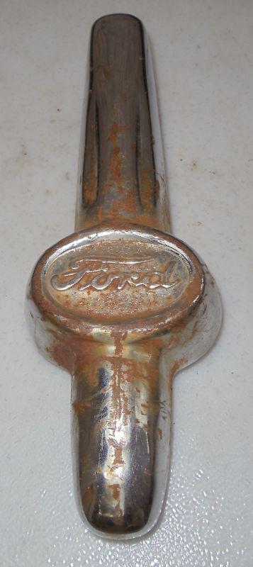 1940 &1941 ford  deluxe - accessory rear center bumper guard with original strap