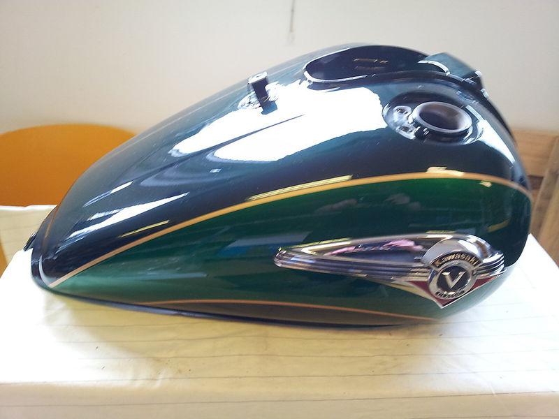 kawasaki vulcan 800 gas tank