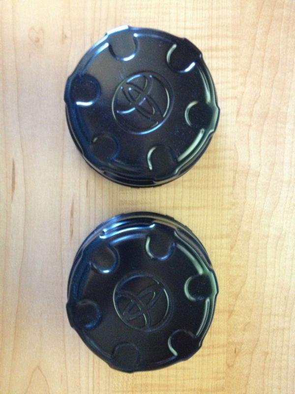 Buy Toyota FJ Cruiser Center Caps in Las Vegas, Nevada, US, for US 30.00