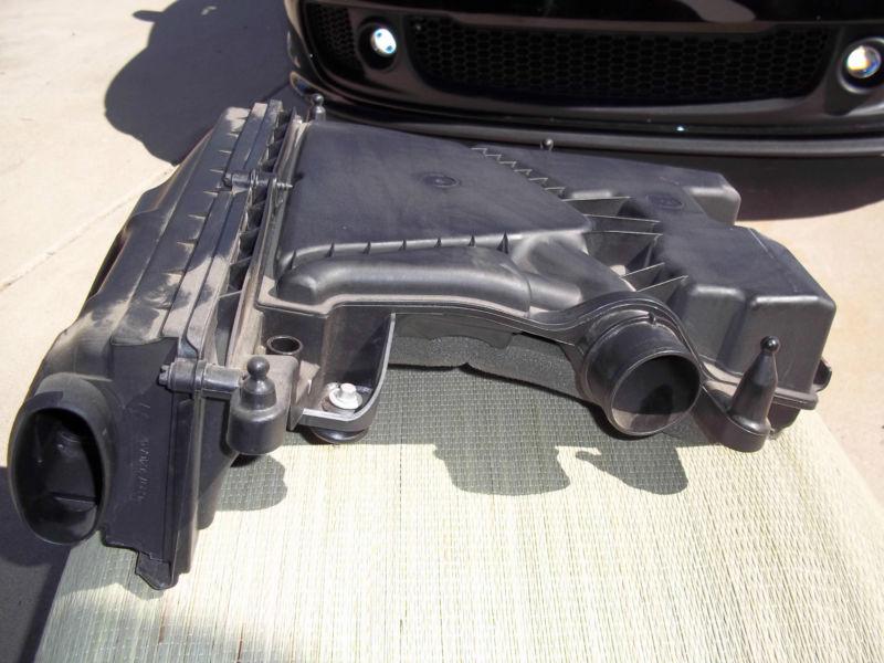 Fiat 500 air filter housing