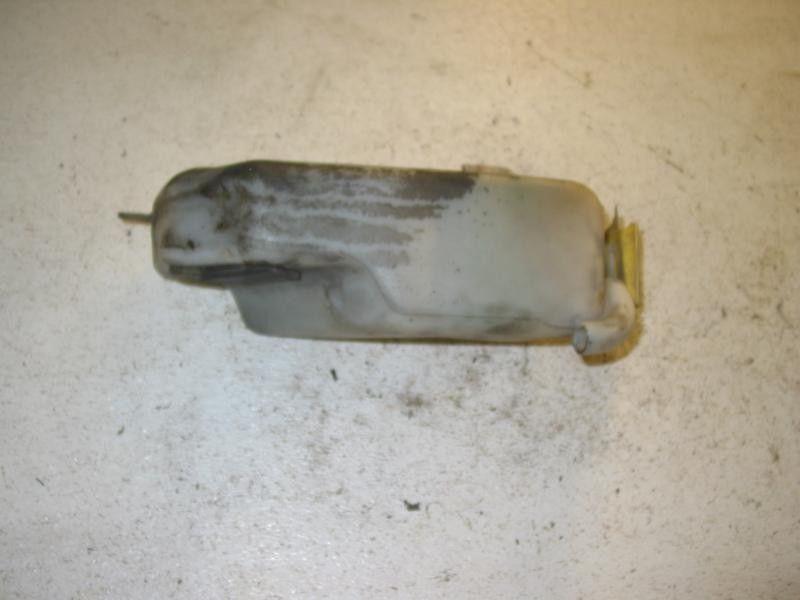 Buy 00 DODGE CARAVAN VOYAGER COOLANT RESERVOIR in Ellwood City