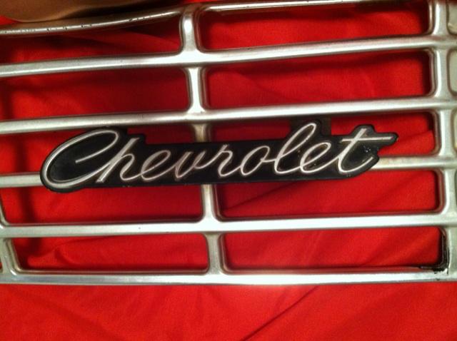 Original 1967 Chevrolet Impala Grille w/ emblem (EXTREMELY RARE) , US $160.00, image 5