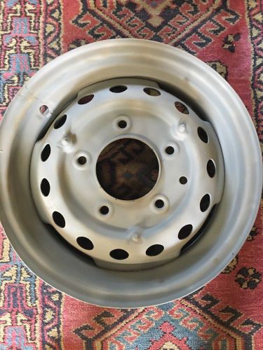 Mg td wheel "late style" 15" tube type.