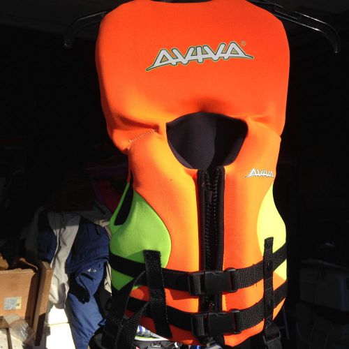 Aviva 17241 hydrodynamic type ii pfd polyester life vest size infant