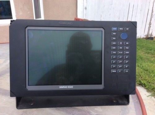 Simrad eq42 fish finder