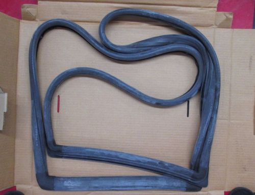 1967-1979 ford truck bronco nos front windshield weather strip w/o molding xlt