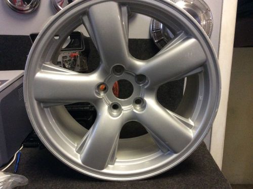 69435 oem toyota wheel 18 x 8; bright sparkle silver full face painted