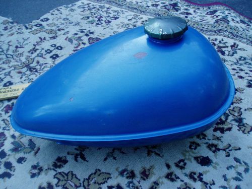 Vintage motorcycle gas tank,estate find,name and year unknown, eaton under cap,