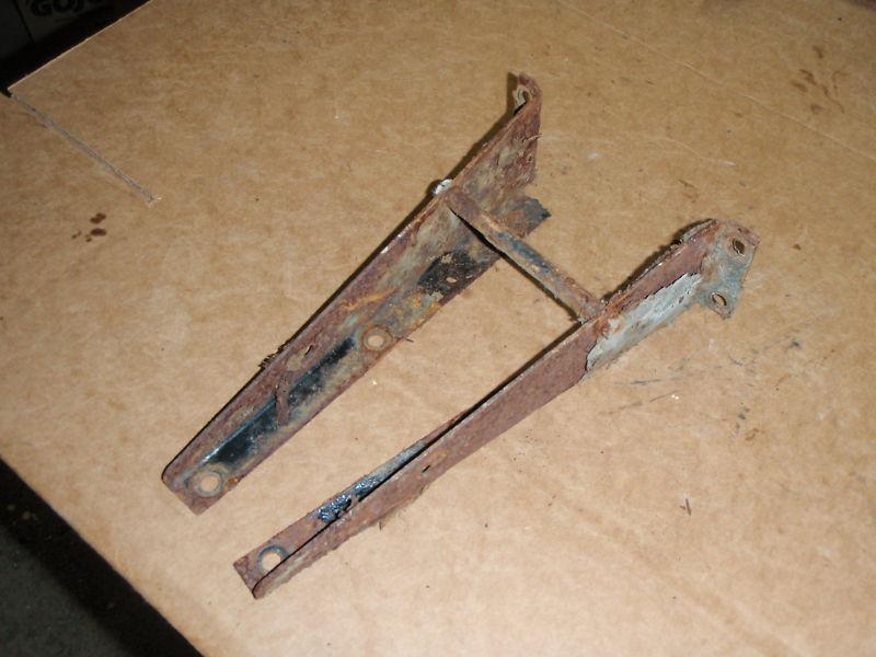 Mga brake clutch master cylinder mount brkt