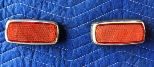Bmw 2002tii / 2002 rear panel reflectors l/r pair