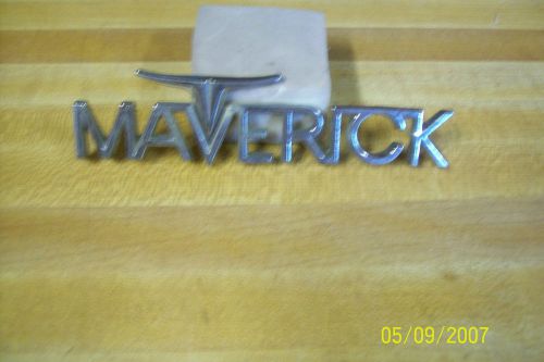 1970-1977 ford mavrick fender emblem oem part # dod?6242550-b