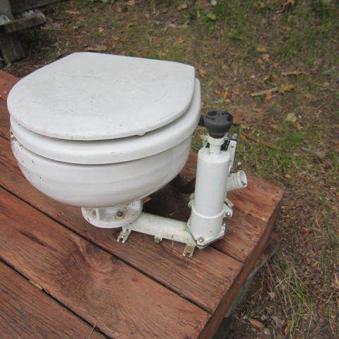 Catalina 22 marine toilet