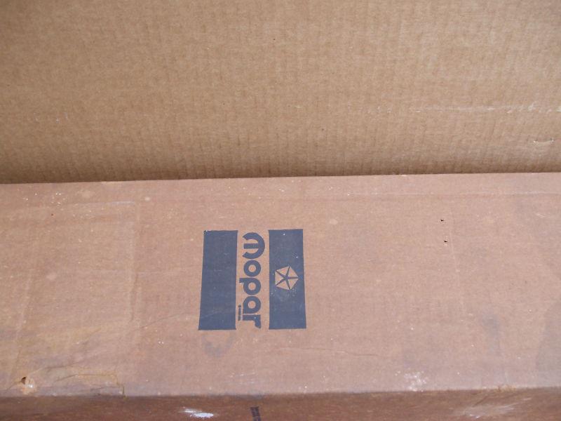 1977-80 Dodge Ram dash bezel