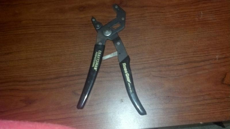 Craftsman  robo grip pliers 9