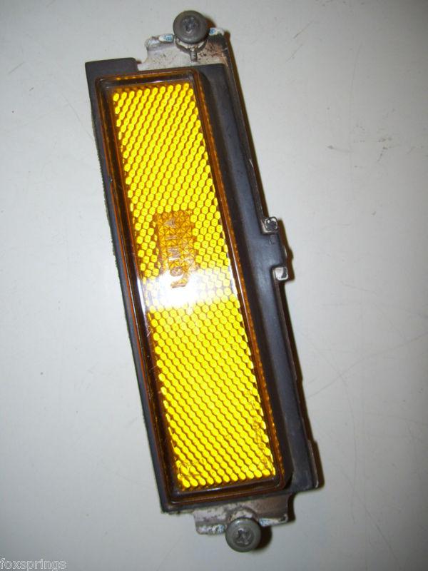 Buy 198188 CHEVY MONTE CARLO RT FRONT SIDE MARKER LIGHT GM1A 5972204