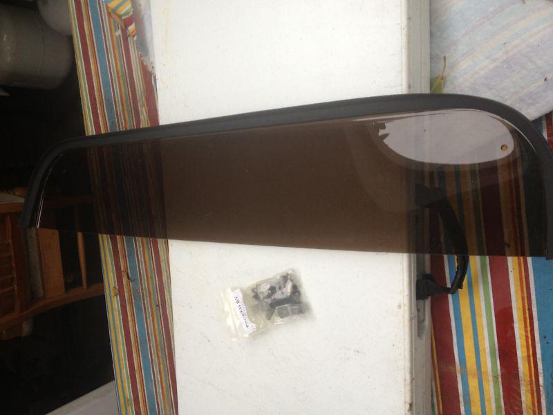 Buy UNIVERSAL SUNROOF/MOONROOF WIND DEFLECTOR NEW PARTBV4001 CAR TRUCK
