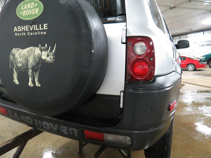 2002 land rover freelander tail lamp light right