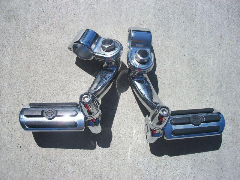 Buy HARLEY DAVIDSON 360 ADJUSTABLE HIGHWAY PEGS WITH CHROME AND RUBBER