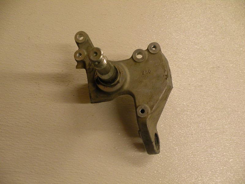Suzuki z400  left knuckle / spiindle ltz400