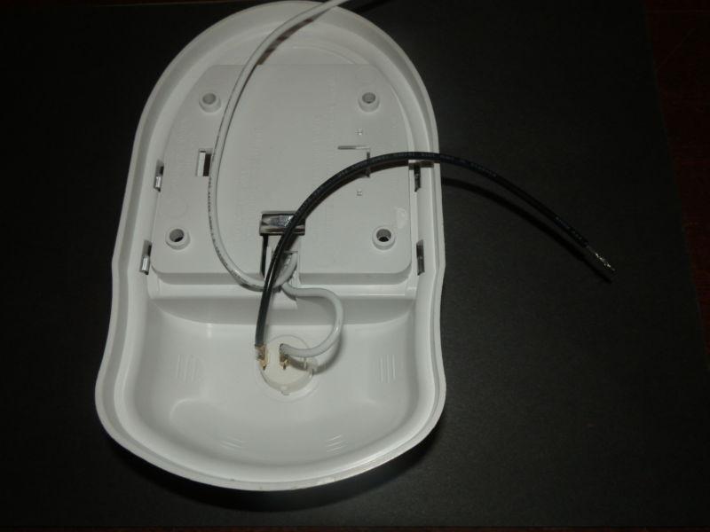 12 VOLT SINGLE LIGHT WITH CLEAR COVER ( USED ), US $2.98, image 2