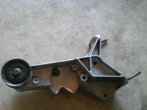 Ford 302/5.0l idler pulley bracket assy. (f87e-10239-ab) 1995  (hhh-6) #15691