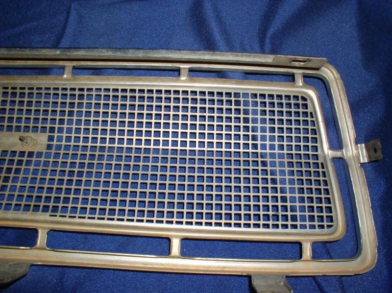 1968 Plymouth Valiant R & L Grille & Headlight Bezels, US $80.00, image 4