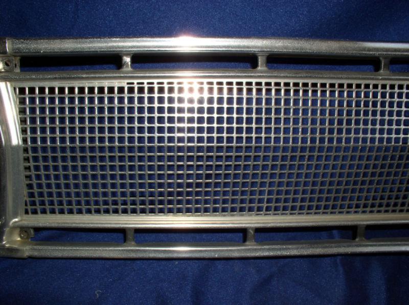 1968 Plymouth Valiant R & L Grille & Headlight Bezels, US $80.00, image 7