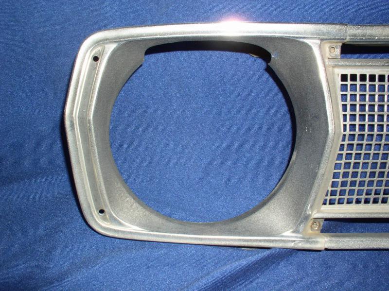 1968 Plymouth Valiant R & L Grille & Headlight Bezels, US $80.00, image 9