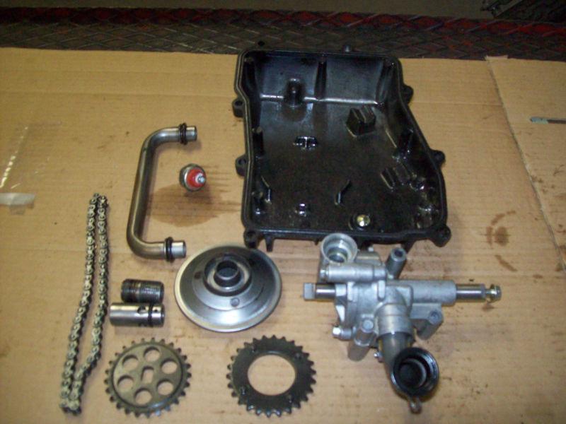 1983 honda vf750 v45 oil pan - oil pump - drive sprockets - chain +++