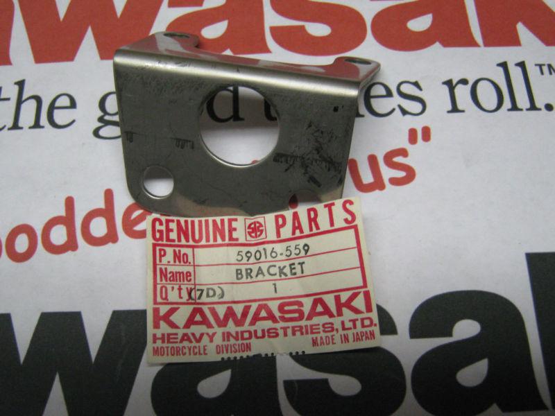 59016-559 Kawasaki JetSki JS440 Carburettor Bracket NOS, US $6.98, image 2