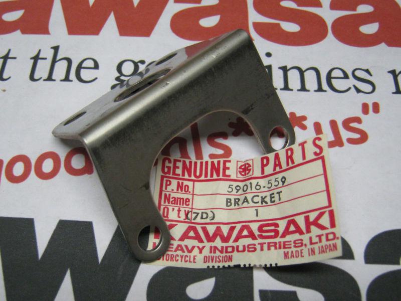 59016-559 Kawasaki JetSki JS440 Carburettor Bracket NOS, US $6.98, image 3