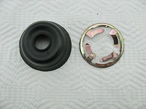 95 ski doo mach z headlight rubber boot and bulb retainer