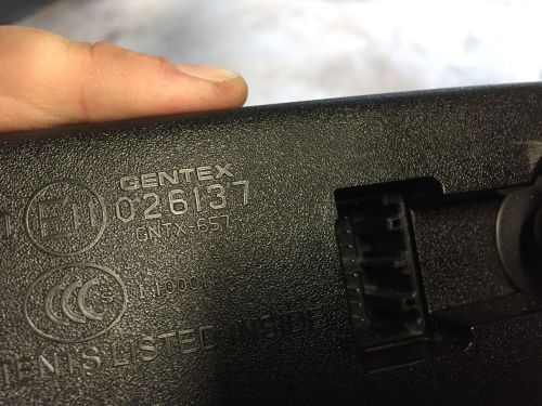 Gentex 026137 rearview mirror with screen gmc chevy