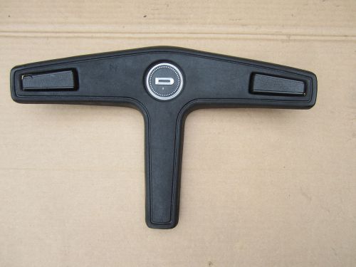 Datsun 620 truck pickup 3-spoke steering wheel horn pad 1975-1979 king cab