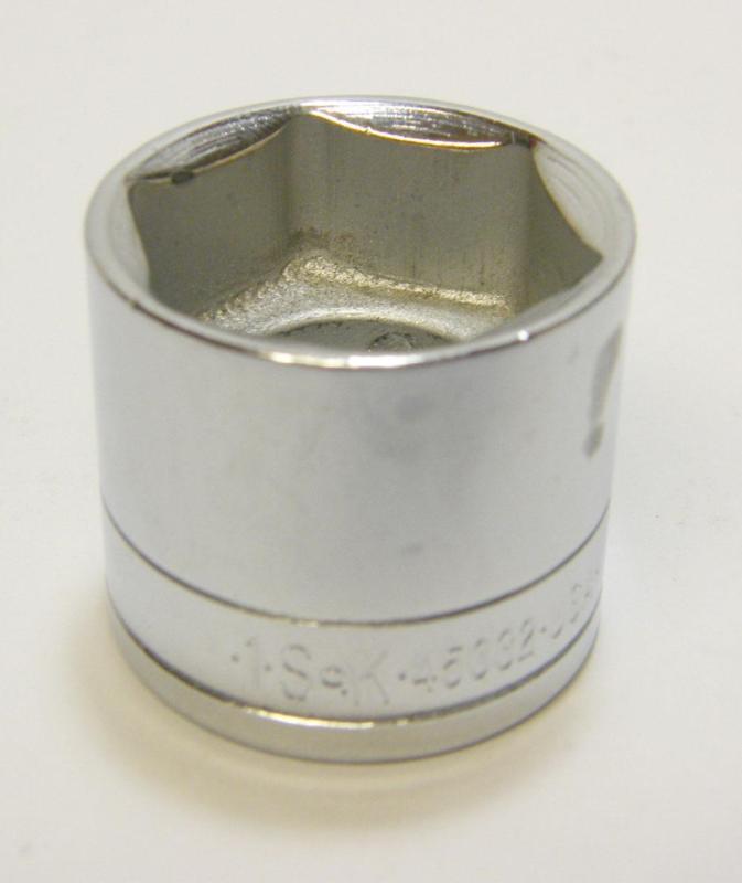 Sk tools 45032 3/8 drive 6 point standard fractional socket 1"