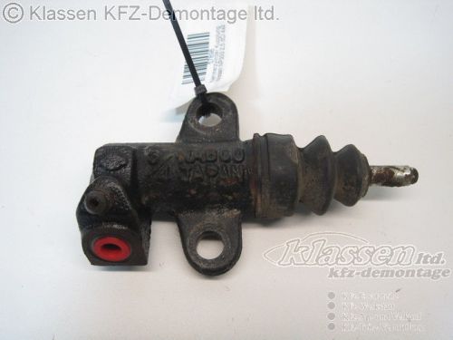Output zylinder clutch nissan np300 2.5 dci 4x4 04.08-