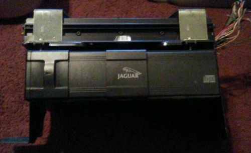 1997 jaguar xj6 xjr 6 cd changer attached with mount bracket &amp; amplifier