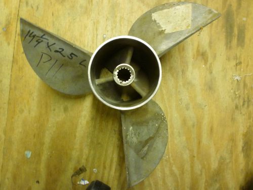 Clever style performance propeller - 14-1/4 x 25 lh