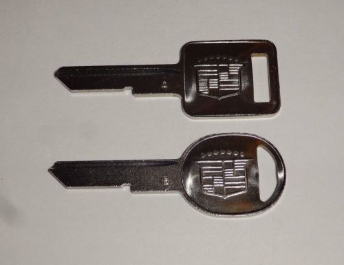 Vtg nos cadillac a &amp; b blank key badge crest nickel 1971 1975 1979 1983-86