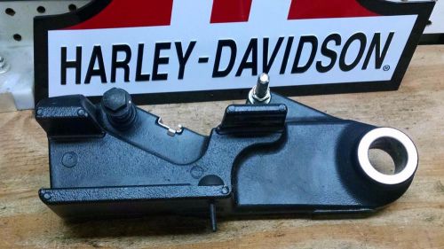 Harley sportster xl883 oem rear brake caliper 06 07 08 09 xlh swing arm bracket