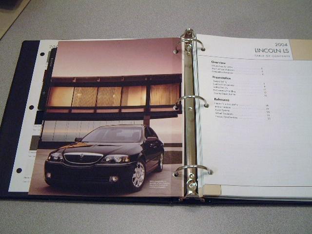 2004 LINCOLN PRODUCT PORTFOLIO DEALER SALES AID GOOD CONDITION COLLECTIBLE, US $29.00, image 3