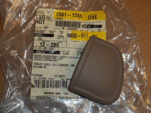 95-05 chevy gm oem instrument panel switch hole cover #15011555 blazer etc.