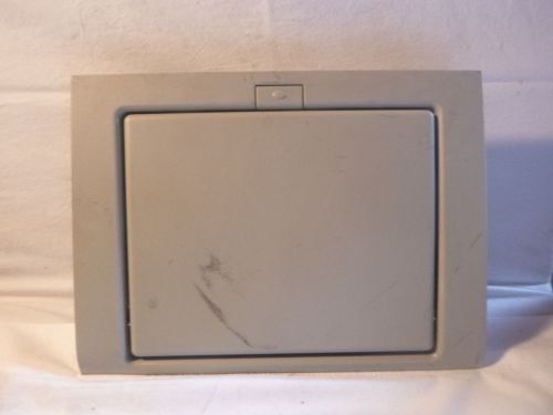 08-15 gm enclave acadia tahoe escalade rear dvd flip screen 15948136 dv81601