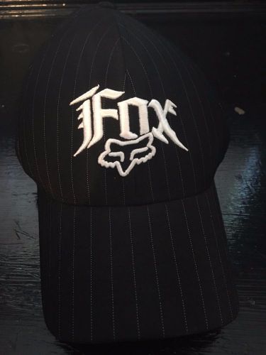 Fox racing men&#039;s black white pinstripe flexfit hat cap fitted size s/m nwot