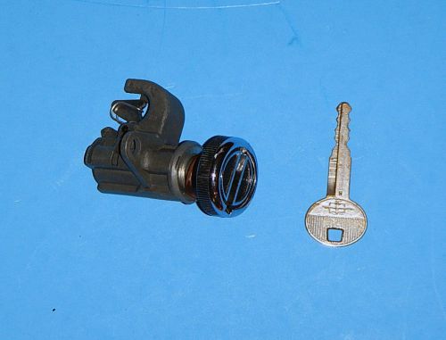 1972-76 lincoln continental lincoln mark iv oem glove compartment lock with key