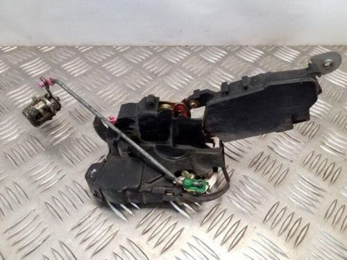 Subaru legacy v bm front right door lock 2.00 petrol 110kw 2003 25130469-