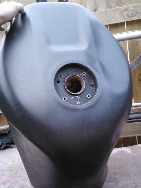 Find 00, 01, 02, 03 GSXR 600, 750, 1000 Fuel Tank Petrol Gas Tank in