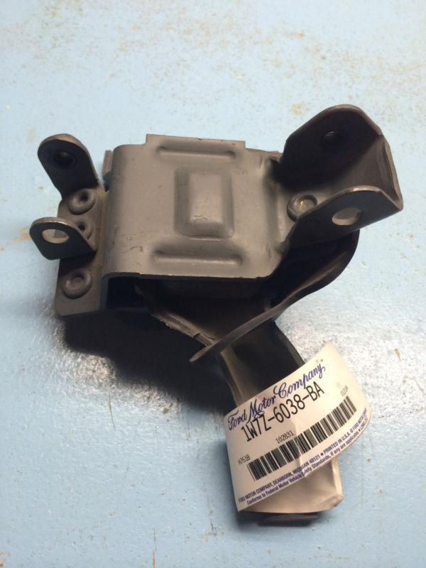Ford oem 1w7z6038ba engine torque strut mount