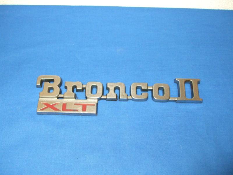 Bronco ii  xlt emblem