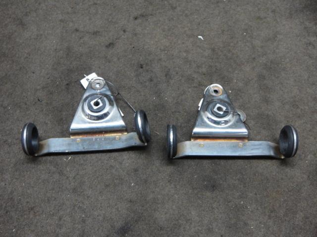 81 suzuki gs550 gs 550 l gs550l headlight ear brackets #1616
